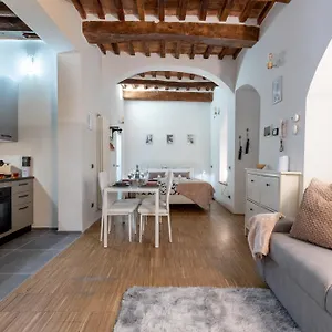 Guesthost - Pisa Central Lovely Studio Near Palazzo Blu